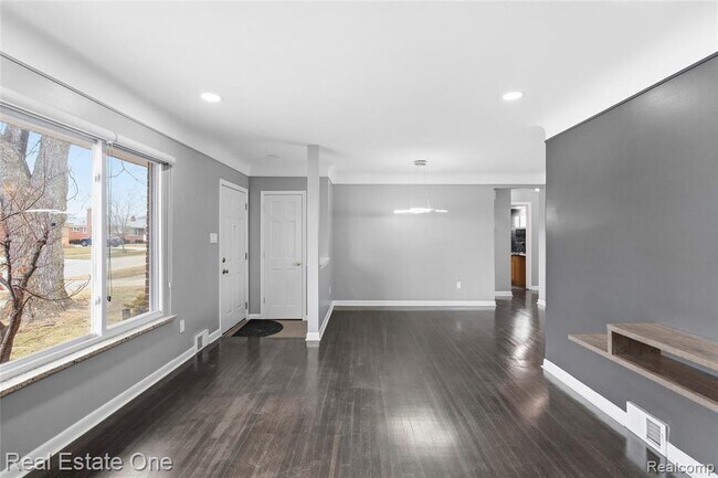 Foto del edificio - 8528 Norborne Ave