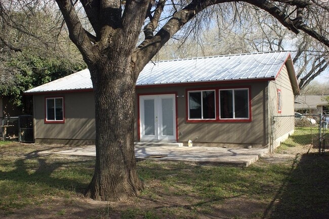 Building Photo - 6110 Wing Feather Dr