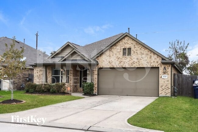 Foto del edificio - 4243 Bearberry Ave