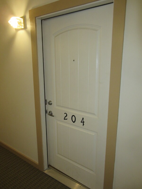 Foto del edificio - 513 N Hickory St