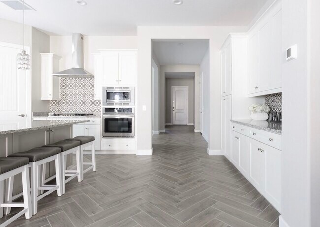 Kitchen - 6606 E Morningside Dr