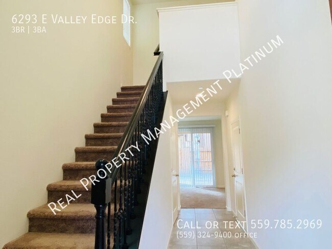Building Photo - $1995  Belmont and Fowler, 3 Bedroom 2 Bat...