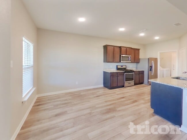 Building Photo - 3109 Chillingham Dr