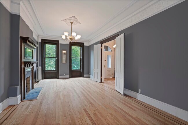 Foto del edificio - 284 Carroll St