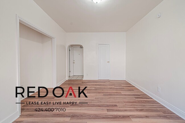 Foto del edificio - 2850 1/4 Leeward Ave-104