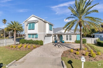 Building Photo - 94 Fairway Wood Way