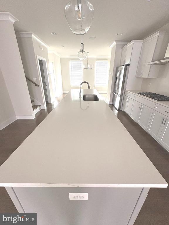 Building Photo - 5266 Ridgeview Retreat Dr