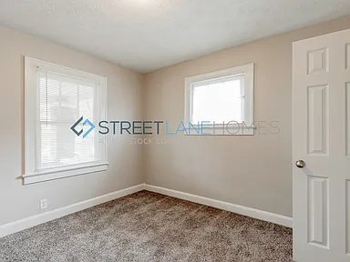 Foto del edificio - 1412 E Bradbury Ave