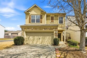 Building Photo - 2605 Runnymede Ct