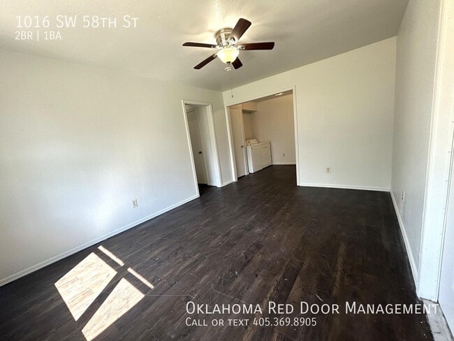 Foto del edificio - 1016 SW 58th St