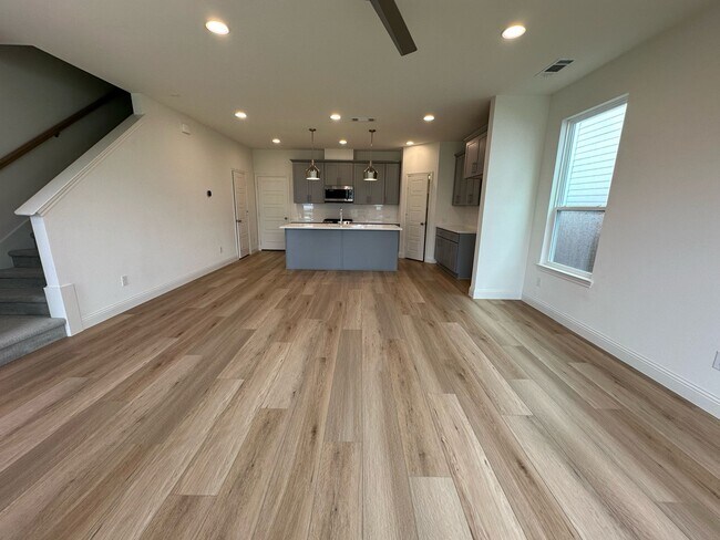 1.ª planta - 3429 Vista Highlands Ln