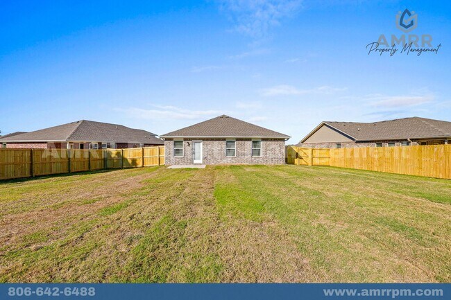 Foto del edificio - Modern 4-Bedroom Home – Perfect for Growin...