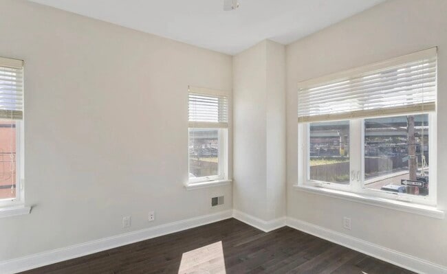 Building Photo - 37 W Wildey St
