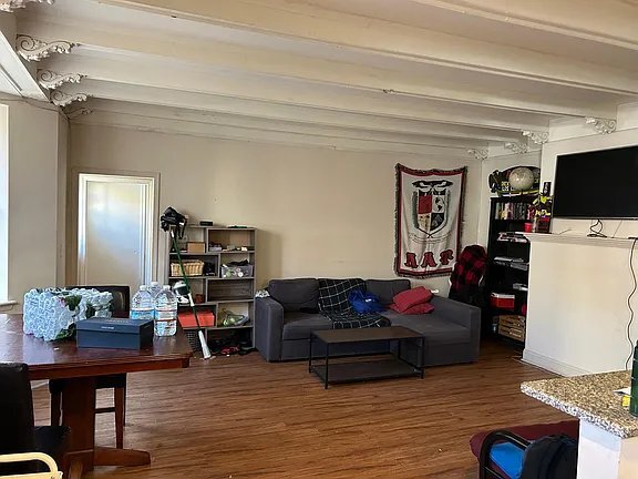 Foto del edificio - 328 N 40th St