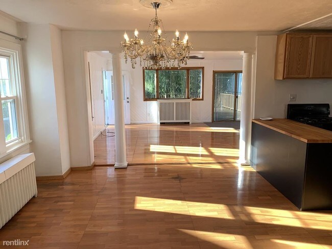 Foto del edificio - 3 br, 2.5 bath House - 240 Hazel Dr