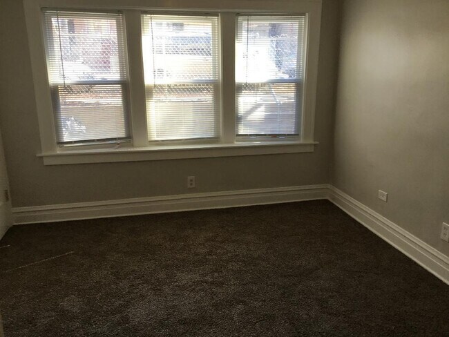 Foto del edificio - 2918 S Haynes Ct