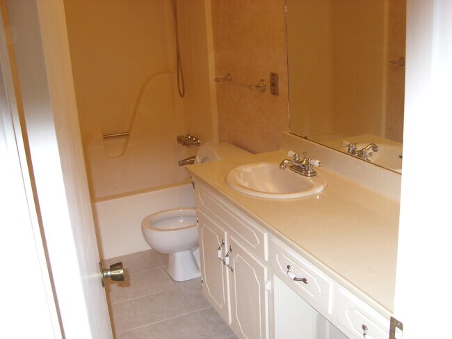 Foto del edificio - 3137 Cedar Creek Dr