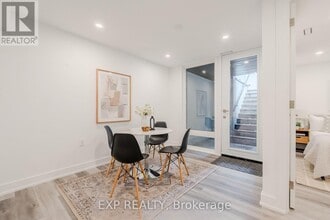 Building Photo - 19 Devon Rd