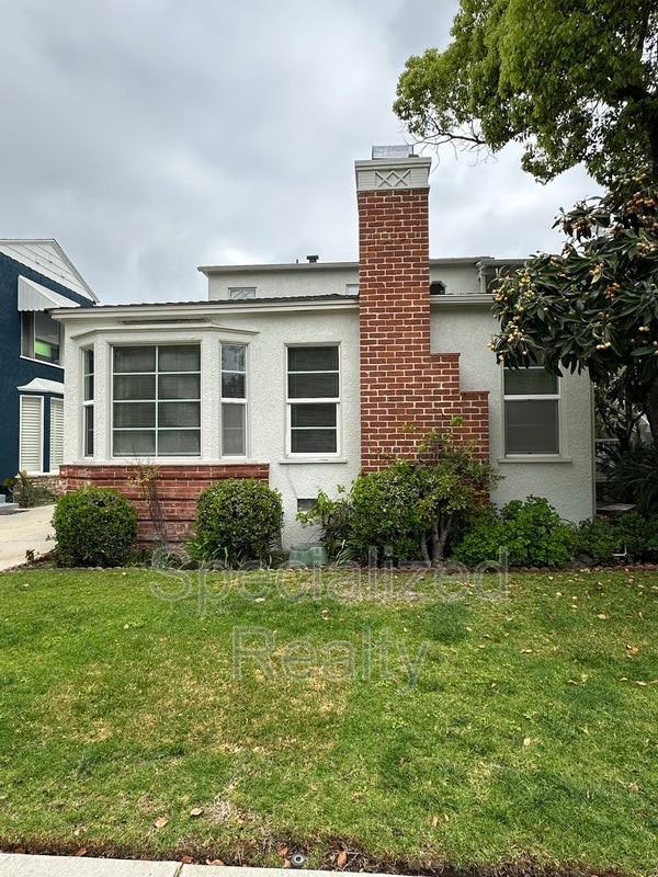 Primary Photo - 771 E Doran St