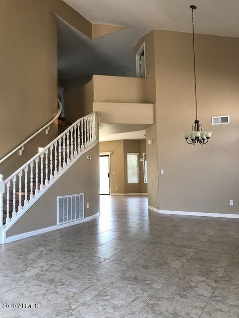 Foto del edificio - 3915 E Topeka Dr