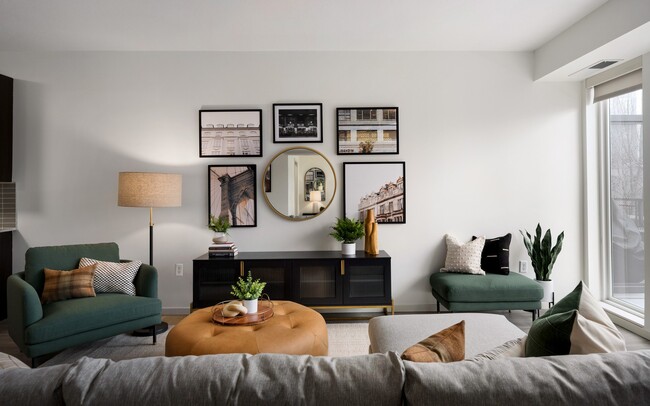 Interior Photo - The Flats at West End