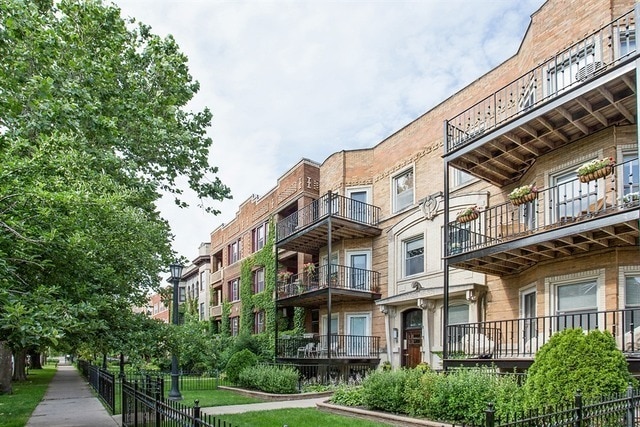 Foto del edificio - 4635 N Malden St