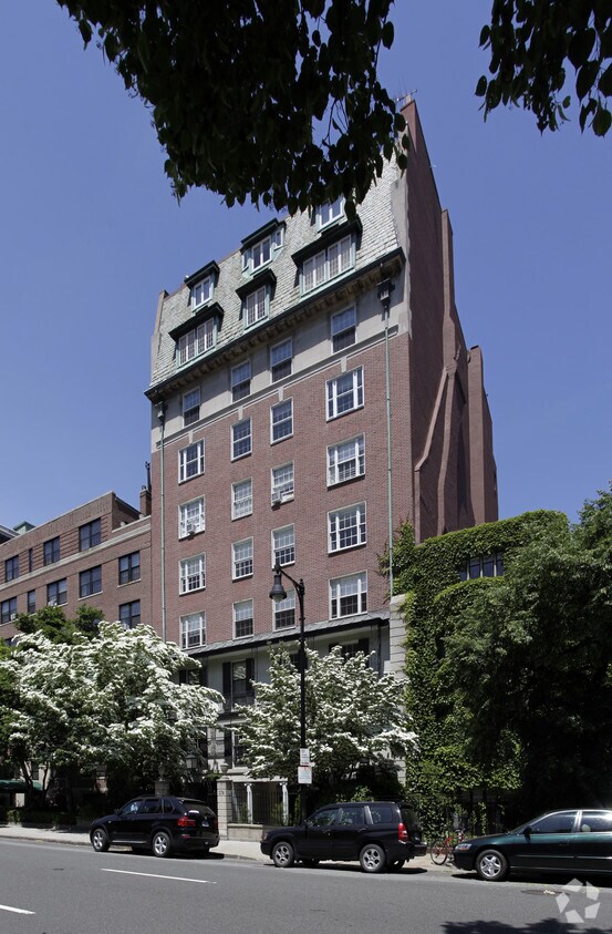 Building Photo - 274 Beacon St