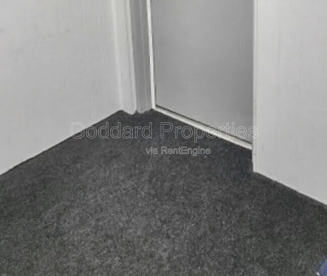 Foto del edificio - 479 Moores Mill Rd