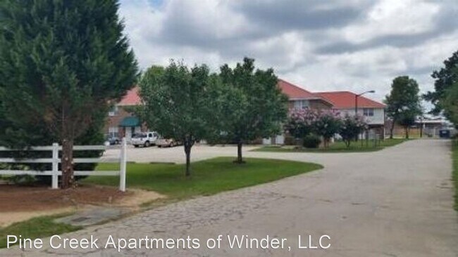 Foto del edificio - 2 br, 2.5 bath Apartment - 282 Apperson Drive