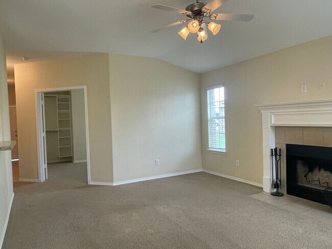 Foto del edificio - 3 BEDROOM, BELTON ISD