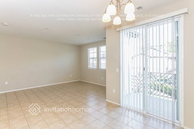 Building Photo - 16730 Nicklaus Dr