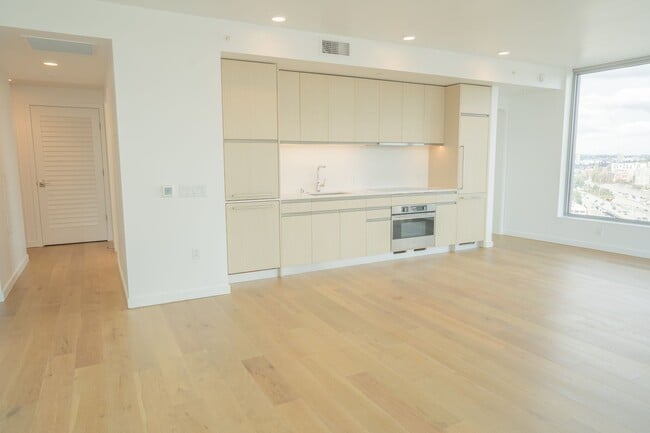 Building Photo - 2bd/2ba Seattle Condo