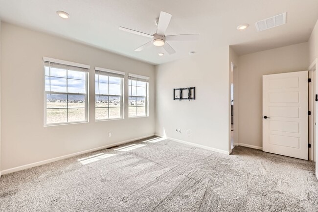 Building Photo - Evolve Real Estate: Available Immediately! Almost NEW Large 3 Bedroom in STERLING RANCH!