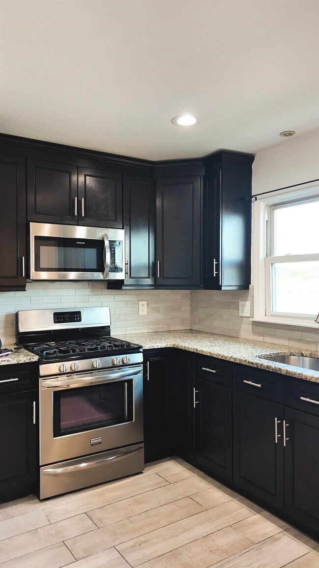 Building Photo - 1701 83rd St