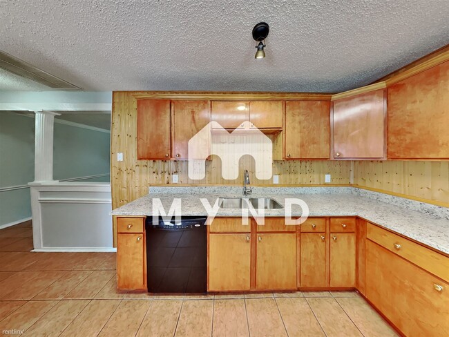 Foto del edificio - 2 br, 2 bath House - 5517 Thomas Ln