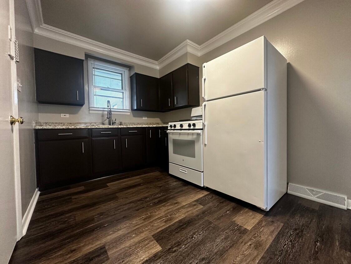 4 E Van Buren St #2 Cocina - 4 E Van Buren