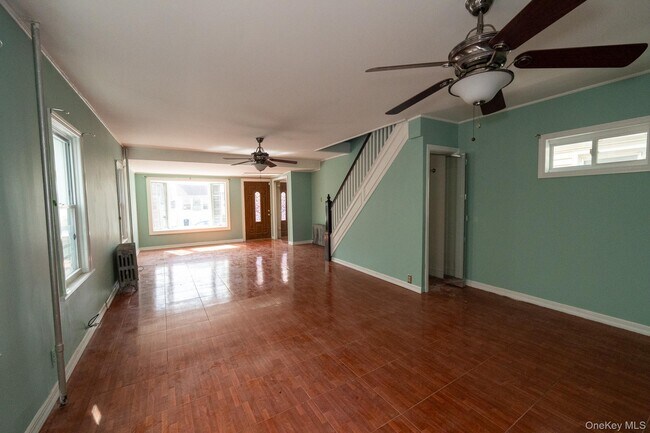 Foto del edificio - 105-41 90th St