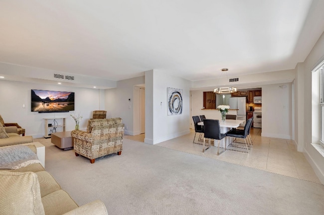 Building Photo - 3500 Galt Ocean Dr