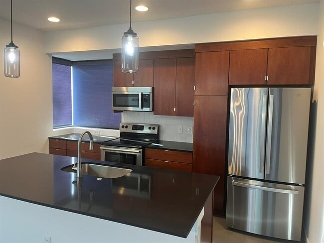 Foto del edificio - 1105 Altum St