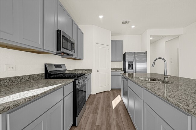 Foto del edificio - 21835 Honey Scent Ln