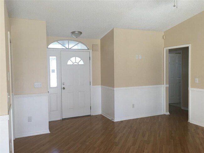 Building Photo - 119 Grant Cir