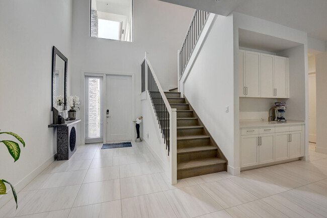 Building Photo - 8055 White Wave Ter