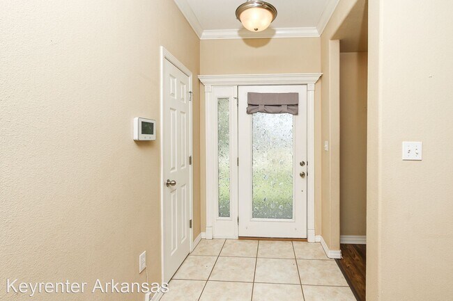 Building Photo - 4 br, 2 bath House - 1210 Lariat Dr