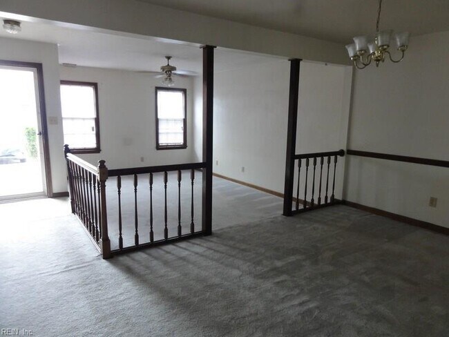 Building Photo - 2937 Threechopt Rd