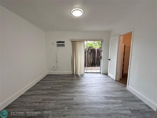 Foto del edificio - 315 N 24th Ave