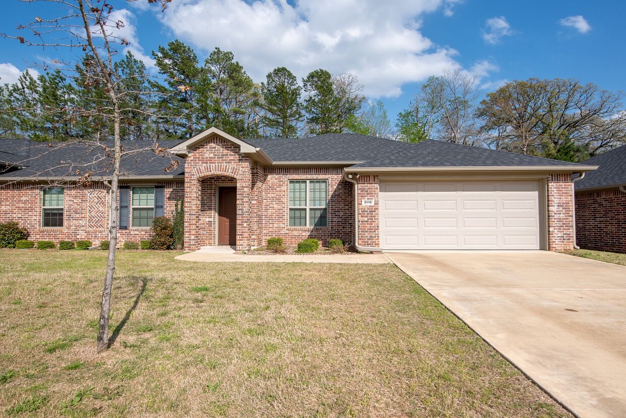 Foto principal - 5118 Shiloh Ridge Dr