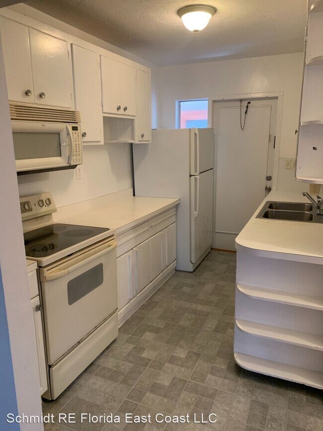 Building Photo - 2 br, 1 bath House - 1751 Seaway Drive - 1...