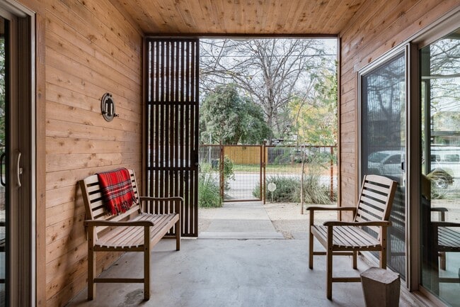 Foto del edificio - 55 Lynn St