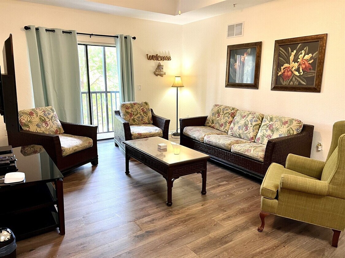 Foto principal - 9055 Treasure Trove Ln