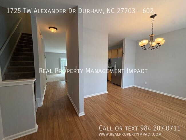 Foto del edificio - 1725 TW Alexander Dr